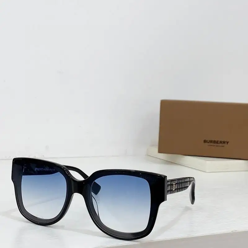 Burberry Glasses (15)